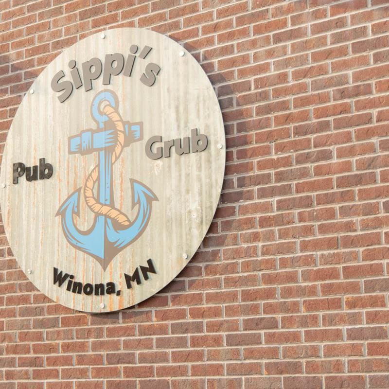 sippis pub grub winona wabasha 42 - Sippi's Pub & Grub
