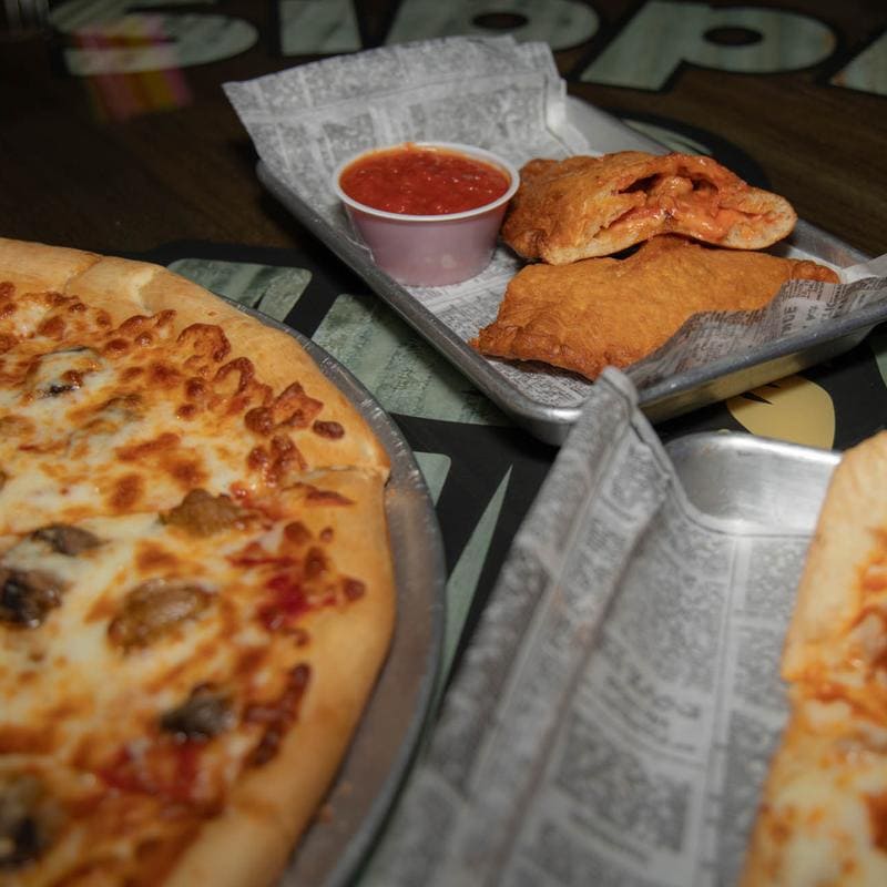 sippis pub grub winona wabasha 56 - Sippi's Pub & Grub